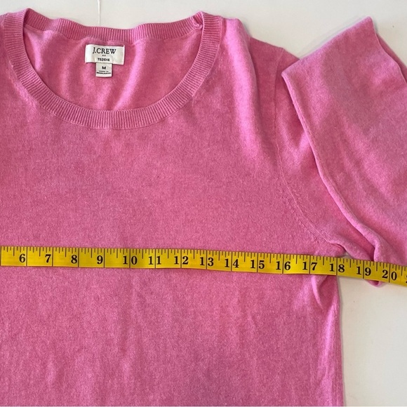 J.Crew Women’s Sweater Size Medium Pink Long Sleeve Crew Neck Teddie Cotton - Picture 5 of 7